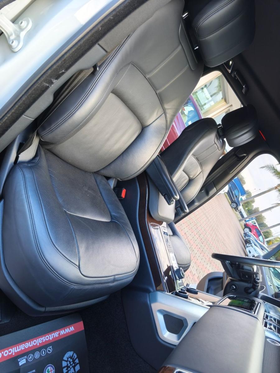 LAND ROVER Range Rover Vogue LWB 3.0 SDV6