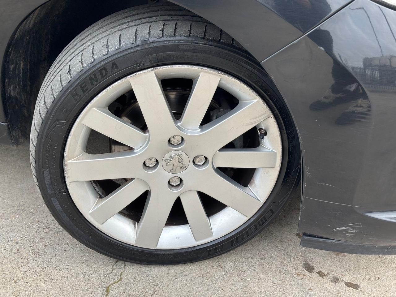 Peugeot 207 CABRIO 1.6 120CV