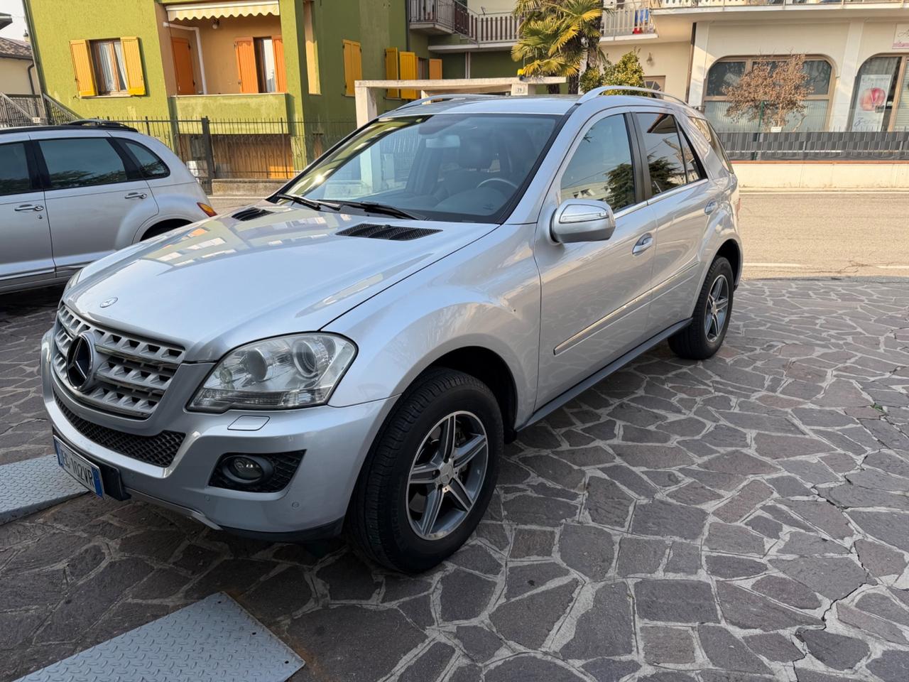 Mercedes-benz ML 350 BlueTEC Sport