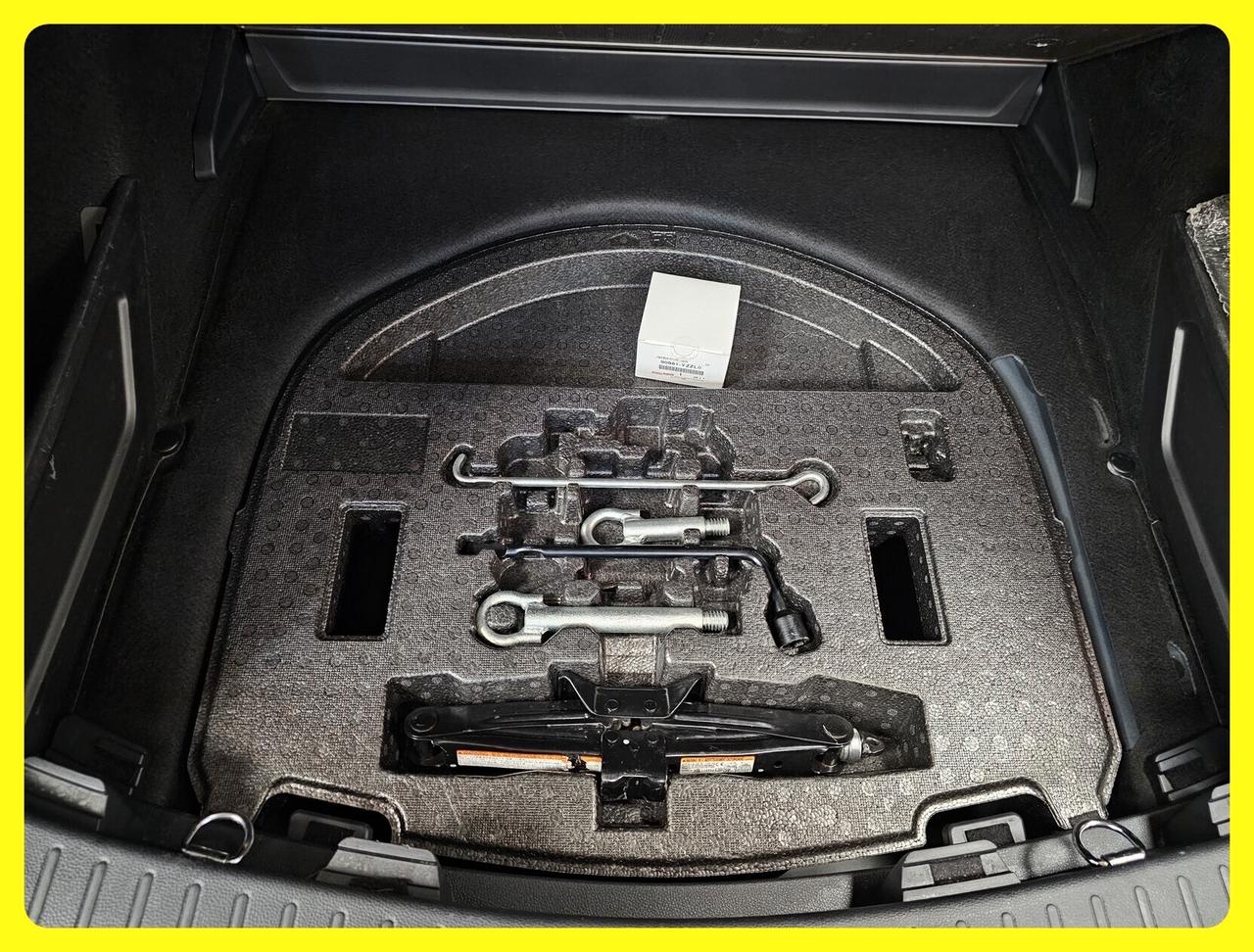 Toyota New Corolla TS 1.8 Hybrid 122CV CVT Business Garanzia