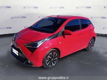 Toyota Aygo II 2018 5p 5p 1.0 x-wave grey m-mt 72cv