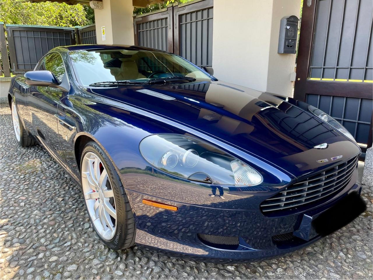 Aston Martin DB9 Coupé Touchtronic *SOLO 63000 KM*
