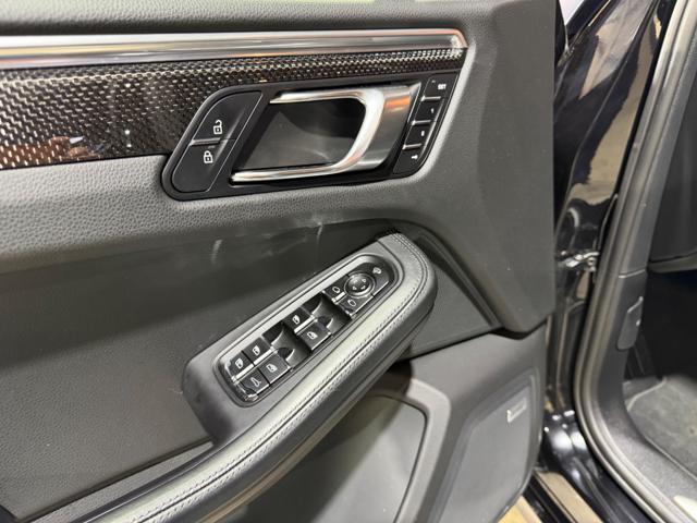 PORSCHE Macan SOLI 29900 KM CARBOCERAMICI UFFICIALE ITALIANA