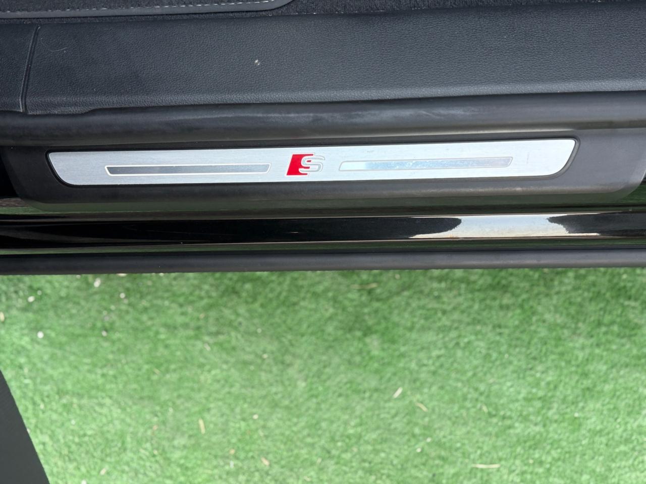 Audi Q8 45 Sline 231 CV NO SUPERBOLLO NUOVA