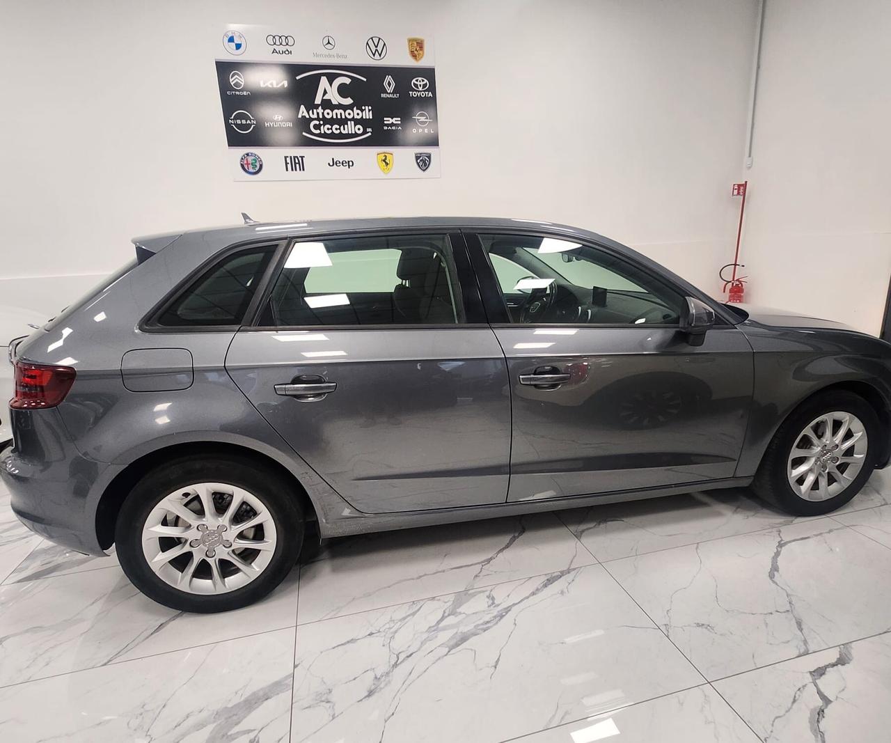 Audi A3 SPB 1.6 TDI clean diesel S tronic Admired
