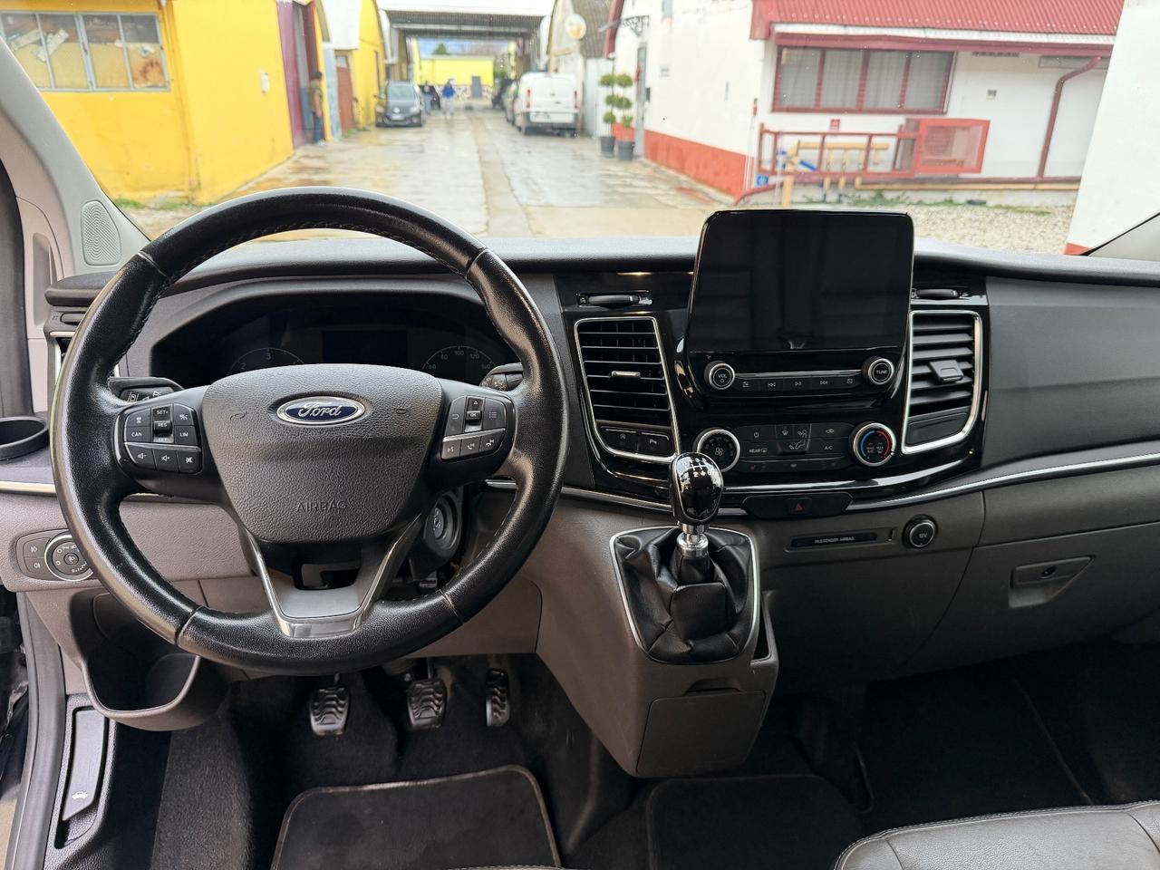 Ford Tourneo Custom 2.0TDCi 170CV 9p Full Option