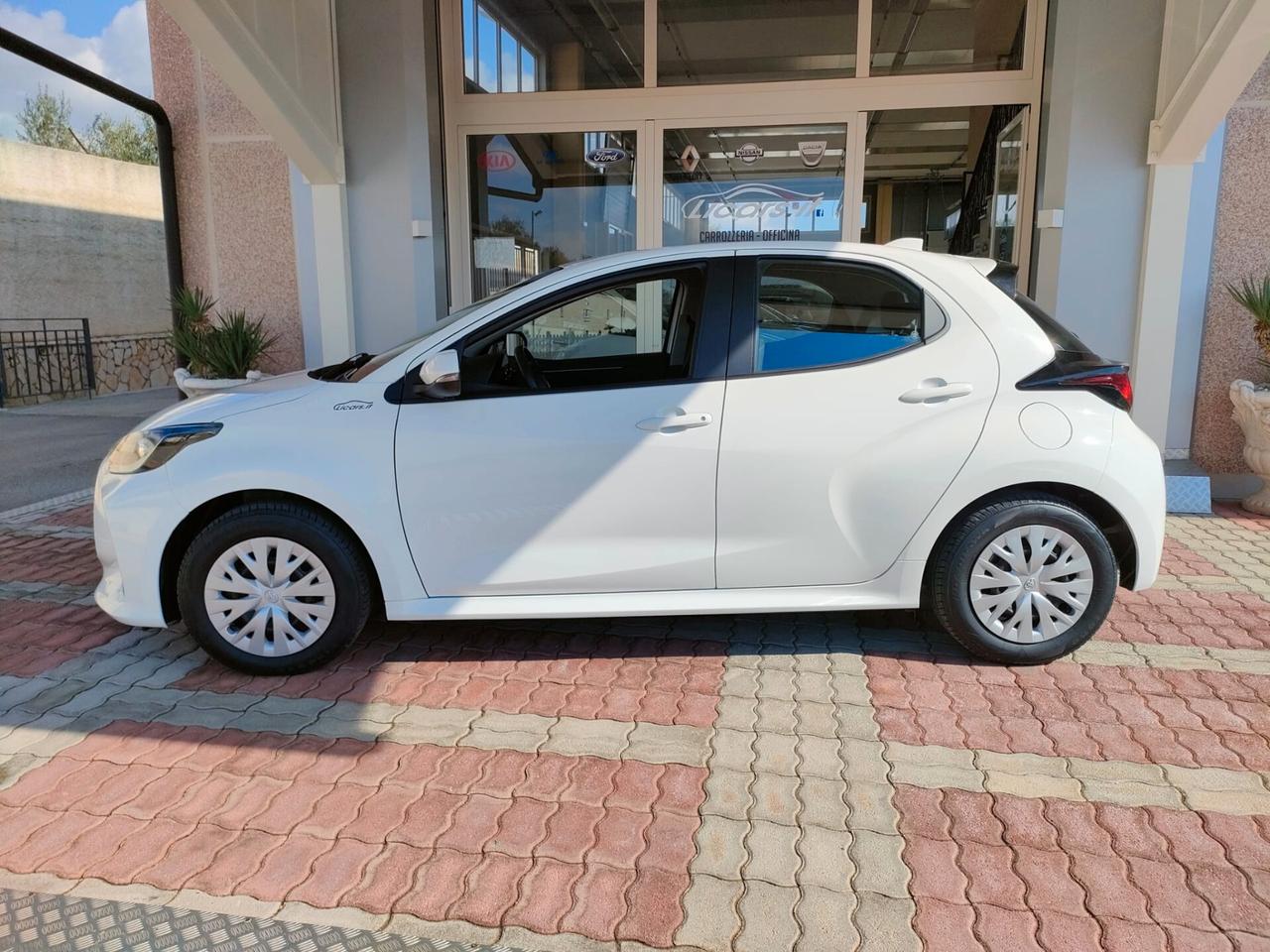 Toyota Yaris 1.5 Hybrid 5 porte Active