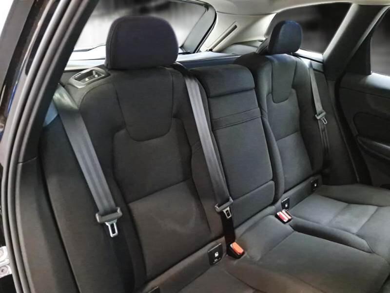 Volvo XC 60 2.0 B4 197CV AWD HYBRID/DIESEL **PREZZO REALE**