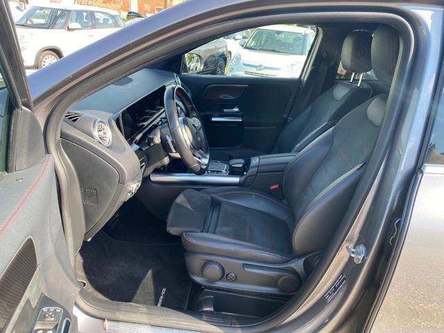 MERCEDES-BENZ GLA 200 d Automatic Premium AMG LINE