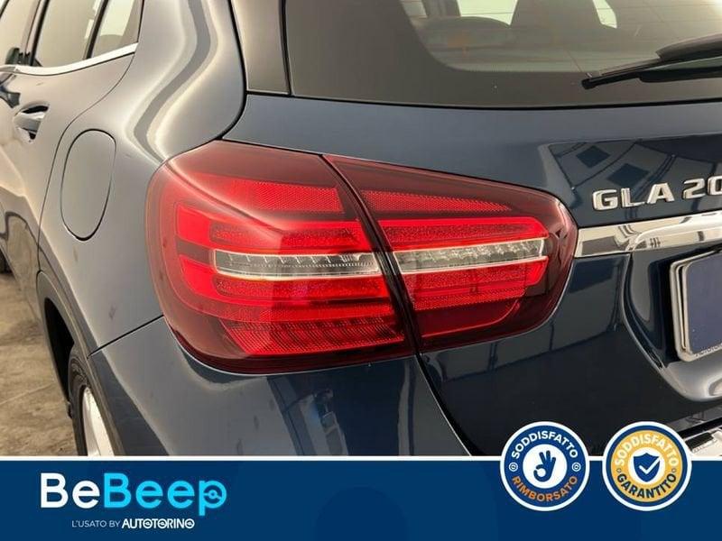 Mercedes-Benz GLA 200 D SPORT AUTO