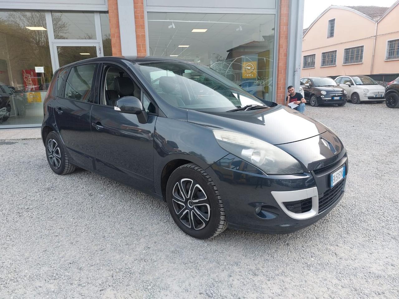 Renault Scenic Scénic X-Mod 1.5 dCi 110CV Luxe