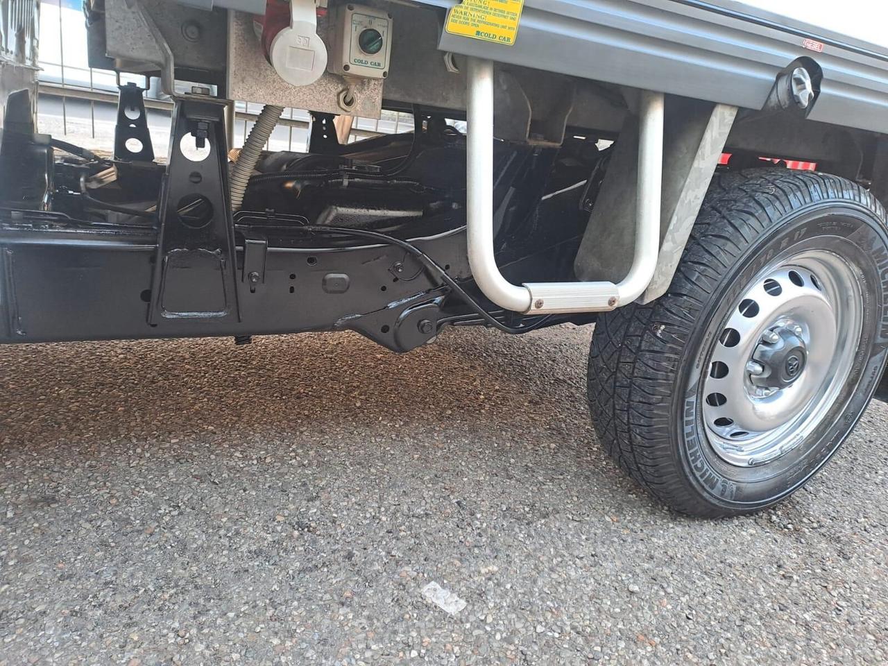 Toyota Hilux 2.5 D-4D 2WD 2p. Chassis & Cab 2010