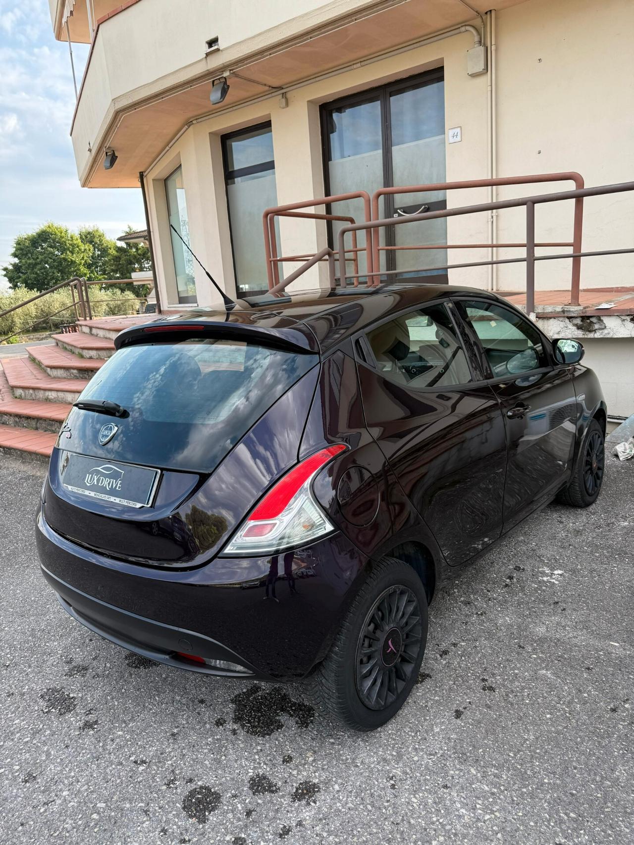 Lancia Ypsilon 1.3 MJT 16V 95 CV 5 porte S&S Elefantino