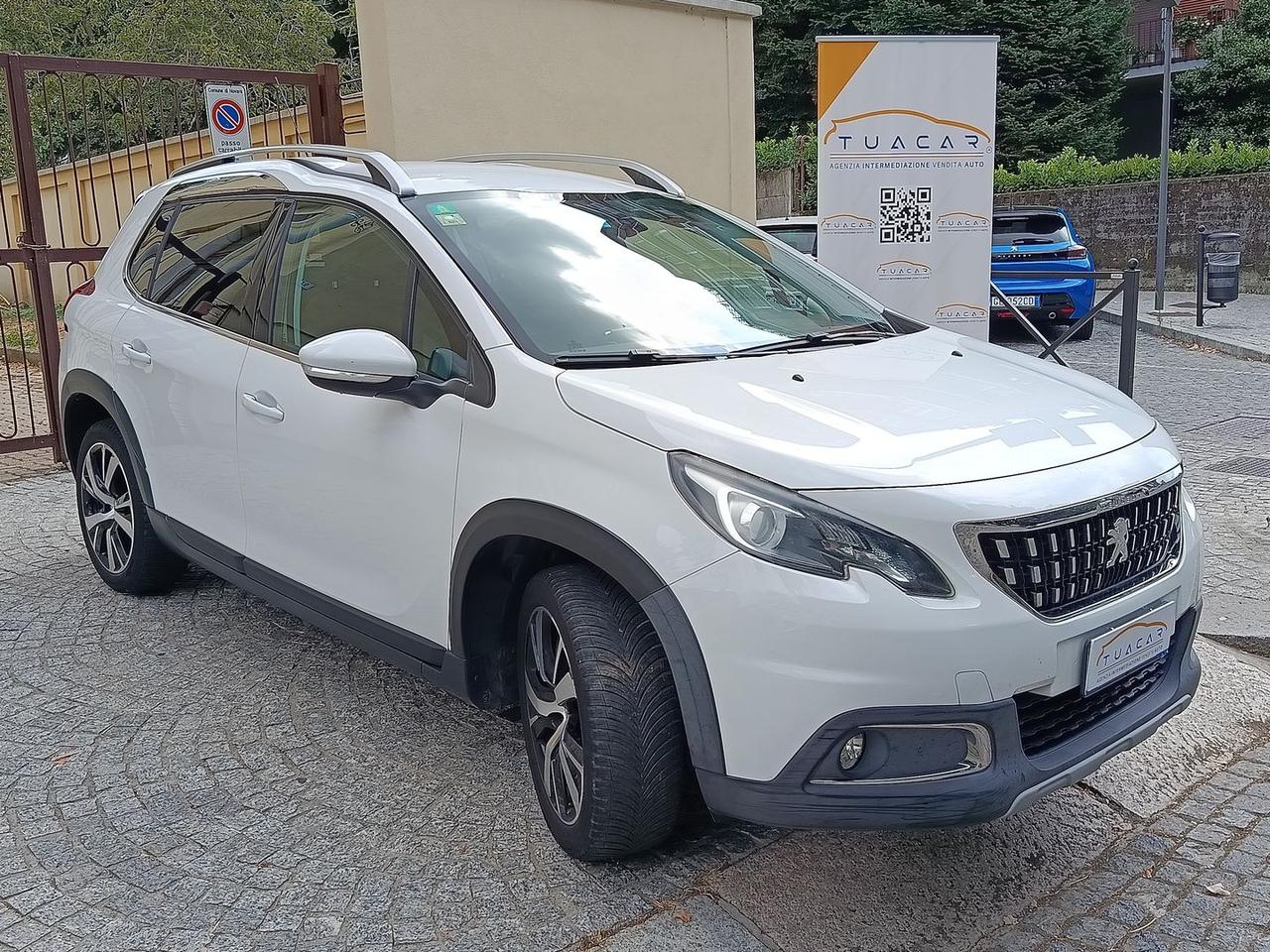 Peugeot 2008 Allure 1.6 Blue HDI 120 #6505