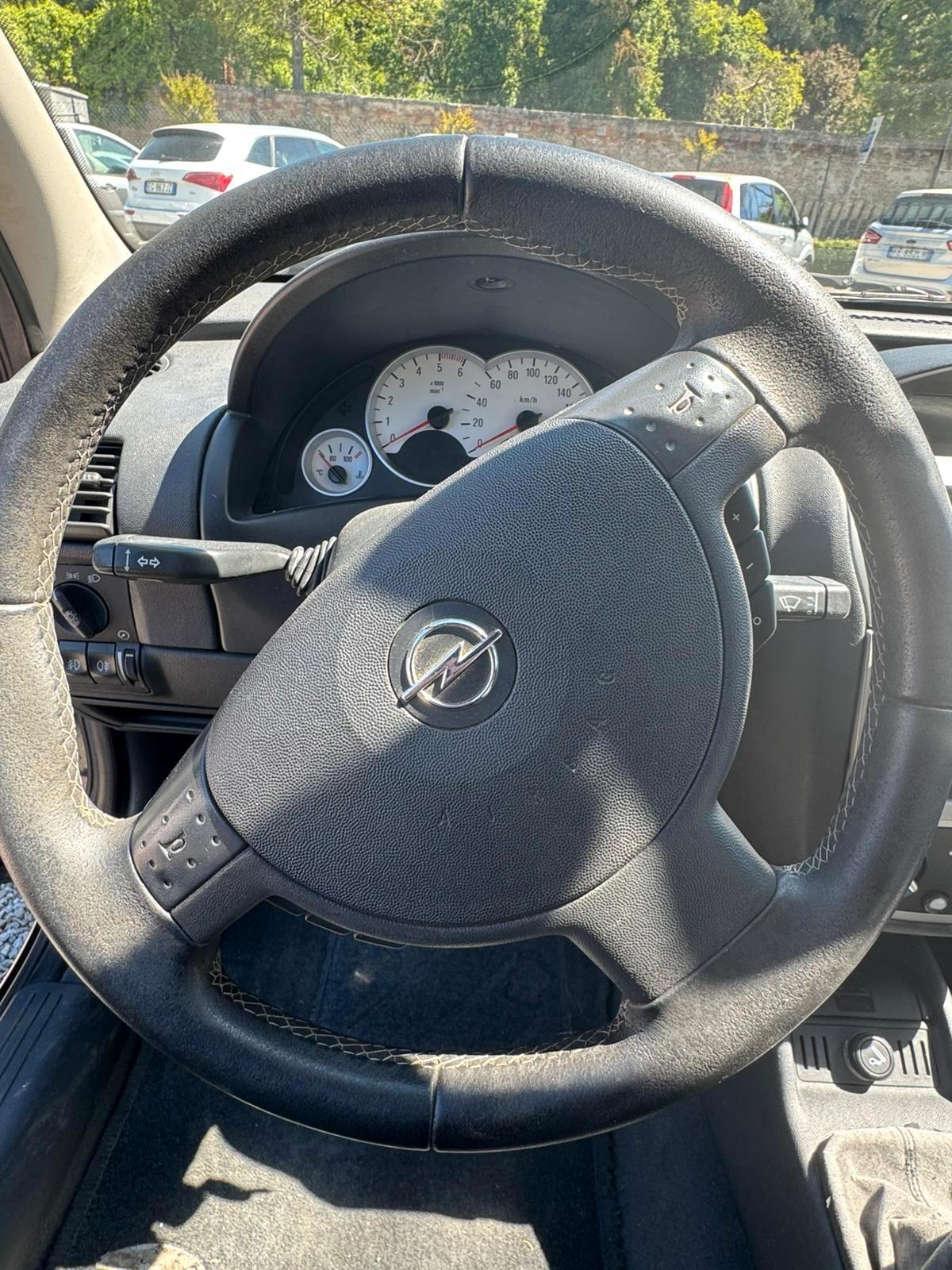 Opel Corsa 1.3 16V CDTI cat 3 porte Enjoy