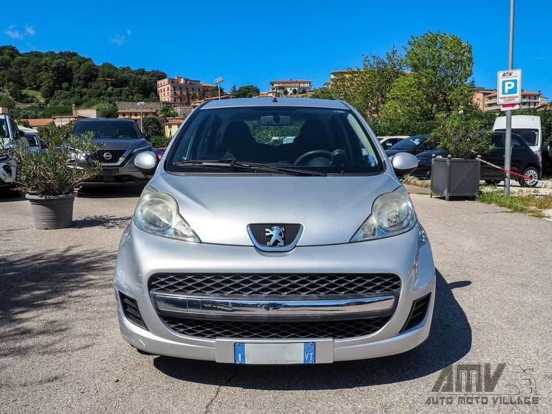 Peugeot 107 1.0 68CV 5p. Sweet Years 2Tronic
