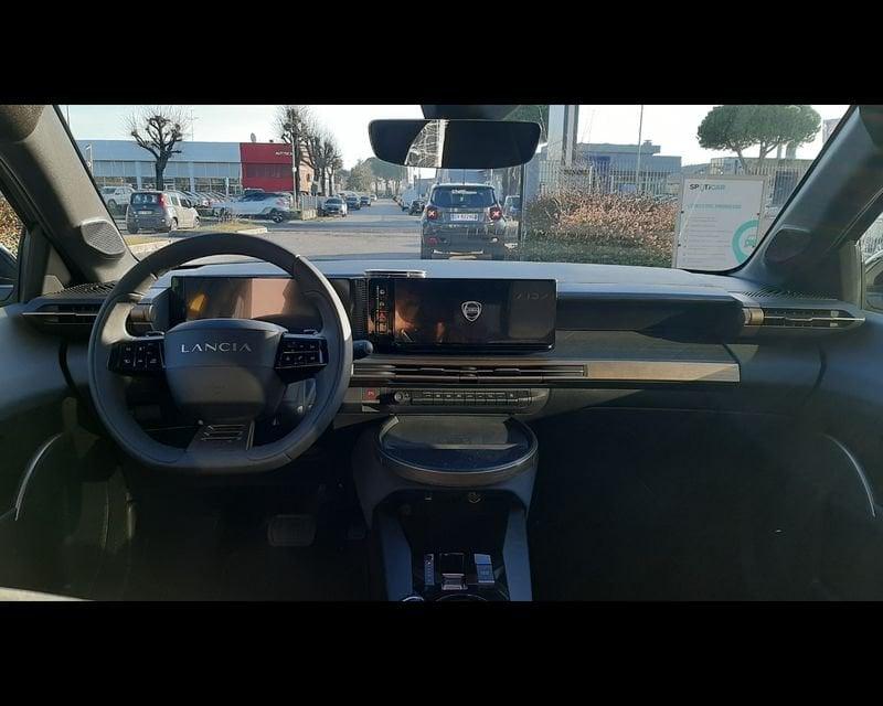 Lancia Ypsilon Ypsilon Hybrid e-DCT LX