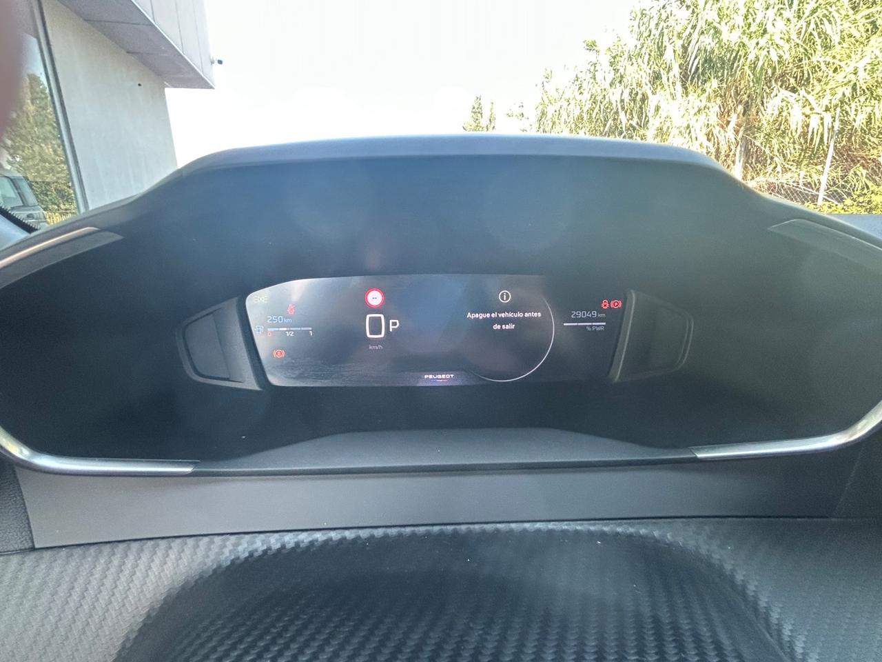 Peugeot 2008 Hybrid 145 e-DCS6 Allure