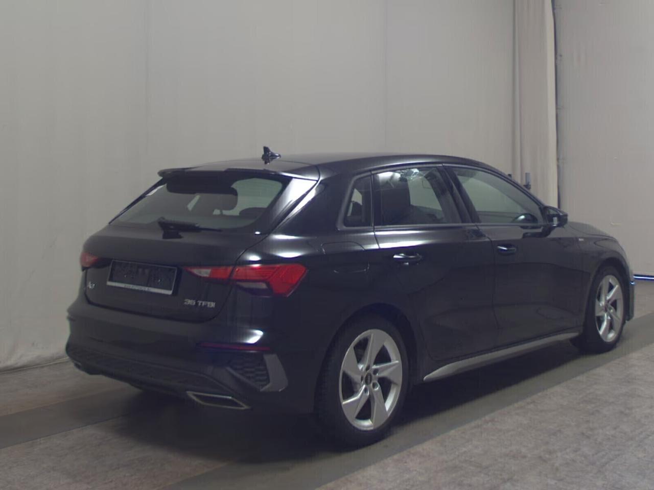 Audi A3 Sportback 35 TFSI S-Line Navi+ LED