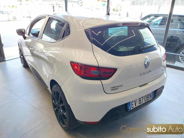 RENAULT Clio 1.5 dCi 8V 90CV (Garanzia 12 Mesi)