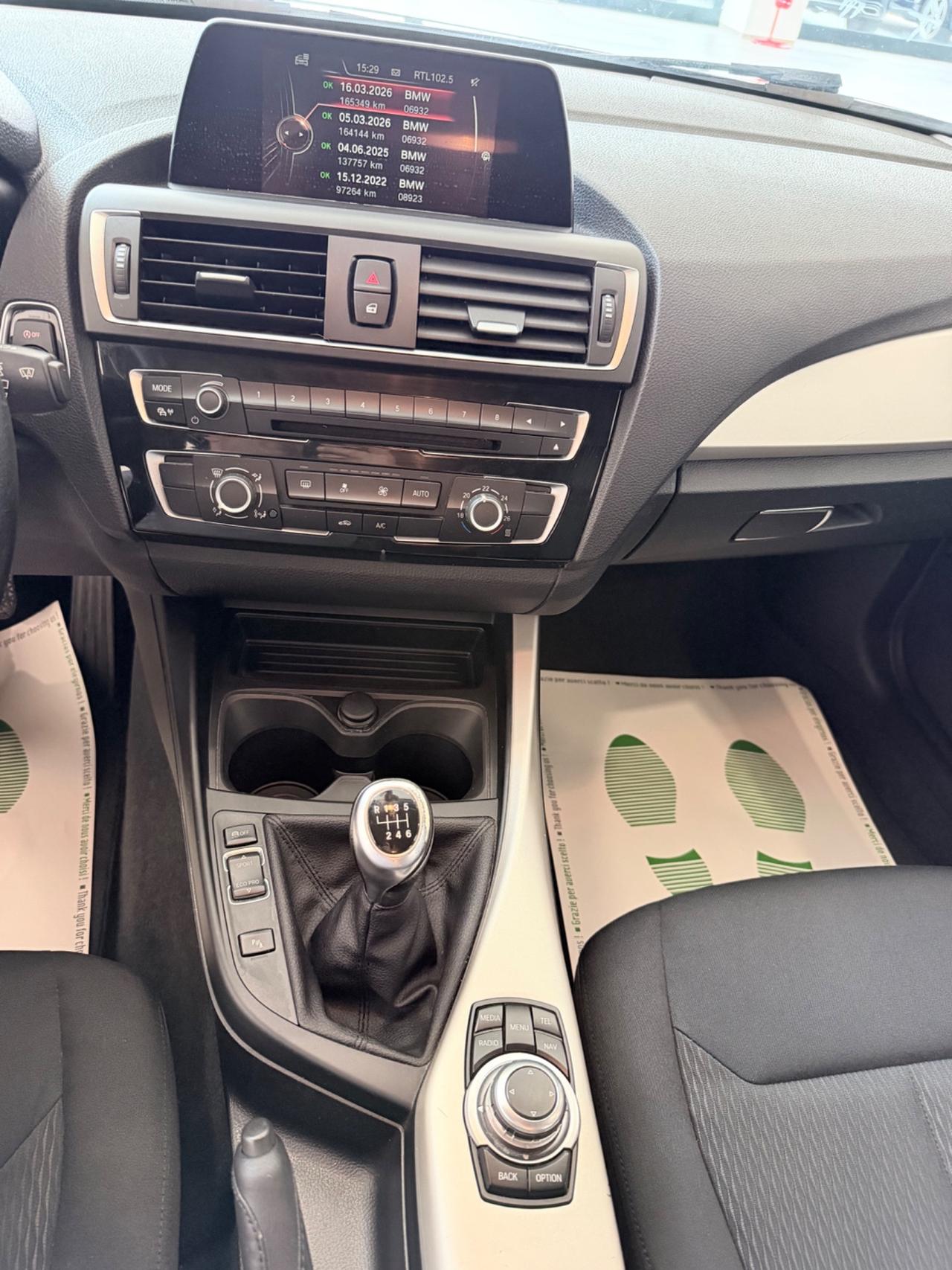 Bmw 116 116d 5p. Advantage