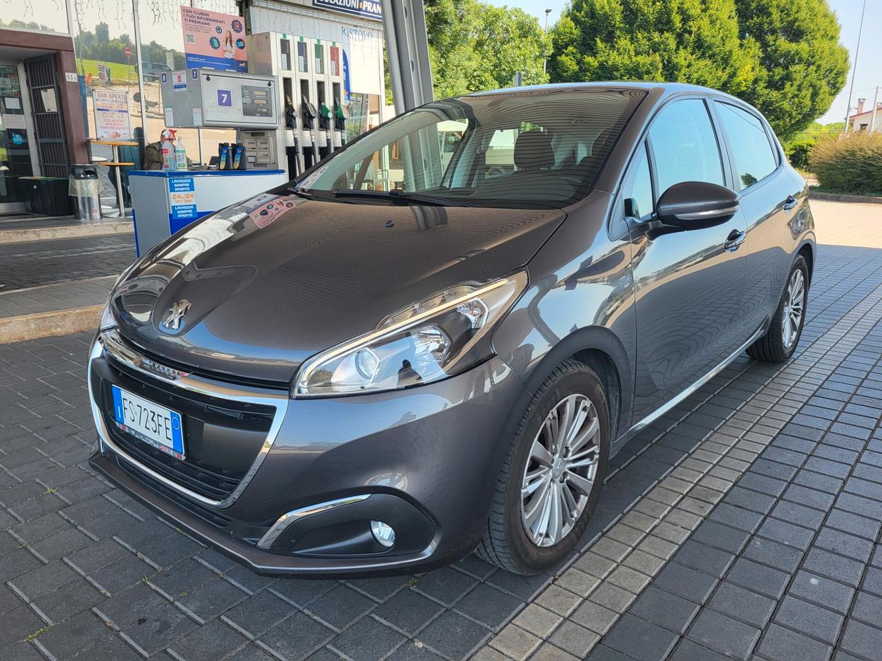 Peugeot 208 BlueHDi 75 5 porte Active