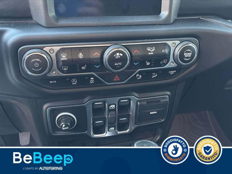 Jeep Wrangler UNLIMITED 2.0 TURBO SAHARA AUTO