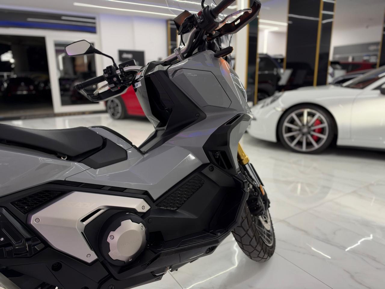 Honda X-ADV 750 DCT Special Color