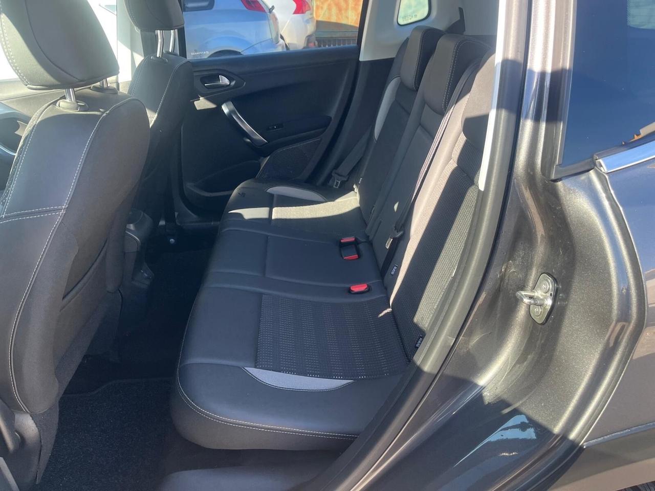 Peugeot 2008-1.5 blue hdi-km 69000-2019