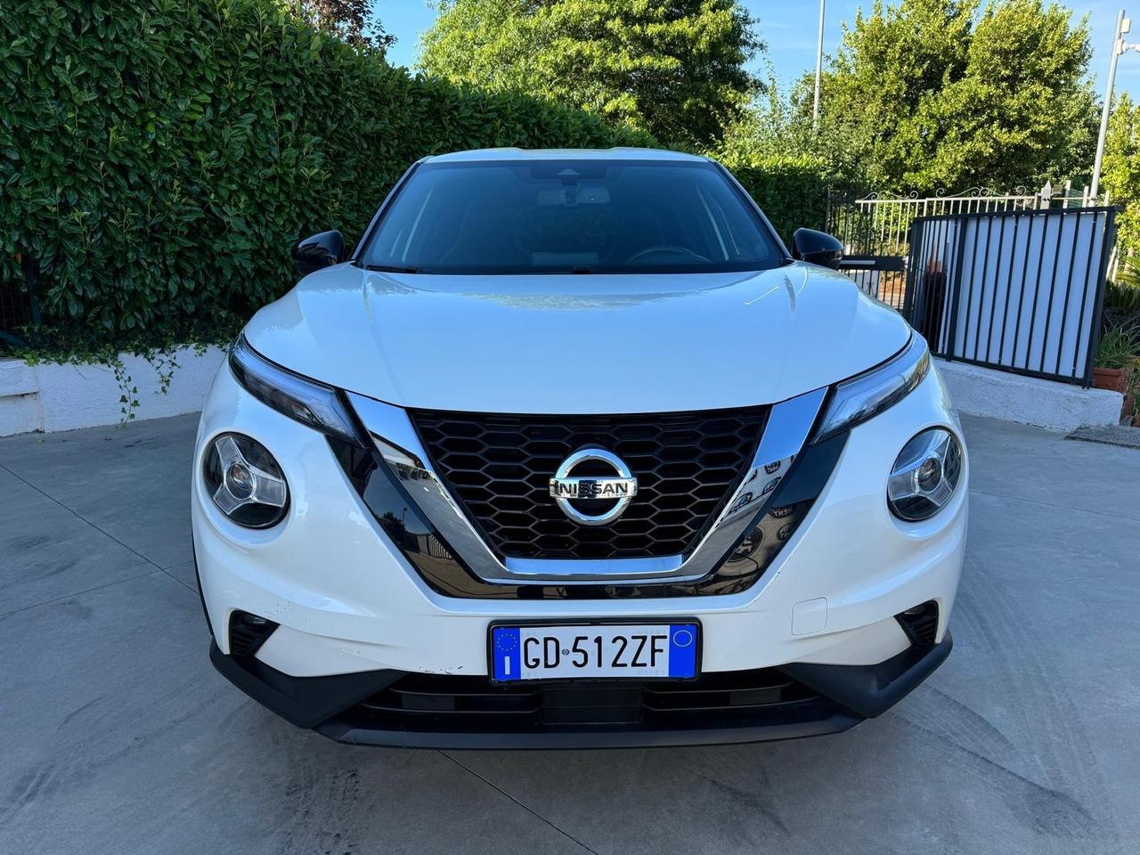 Nissan Juke 1.0 DIG-T 114 CV Business