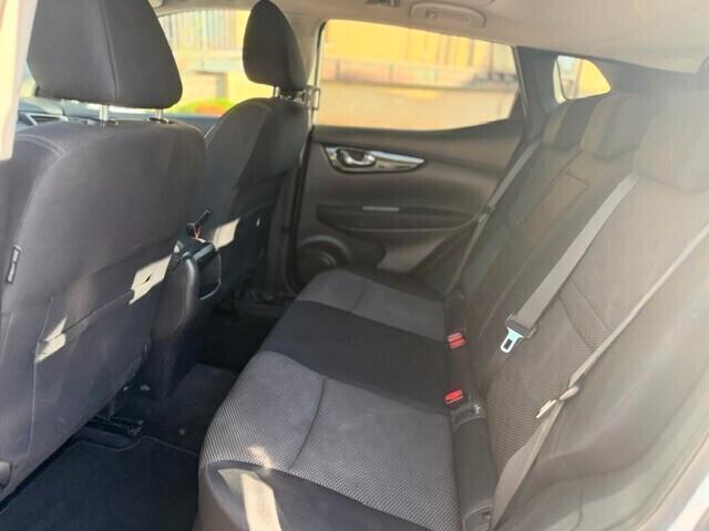 Nissan Qashqai 1.2 DIG-T Tekna