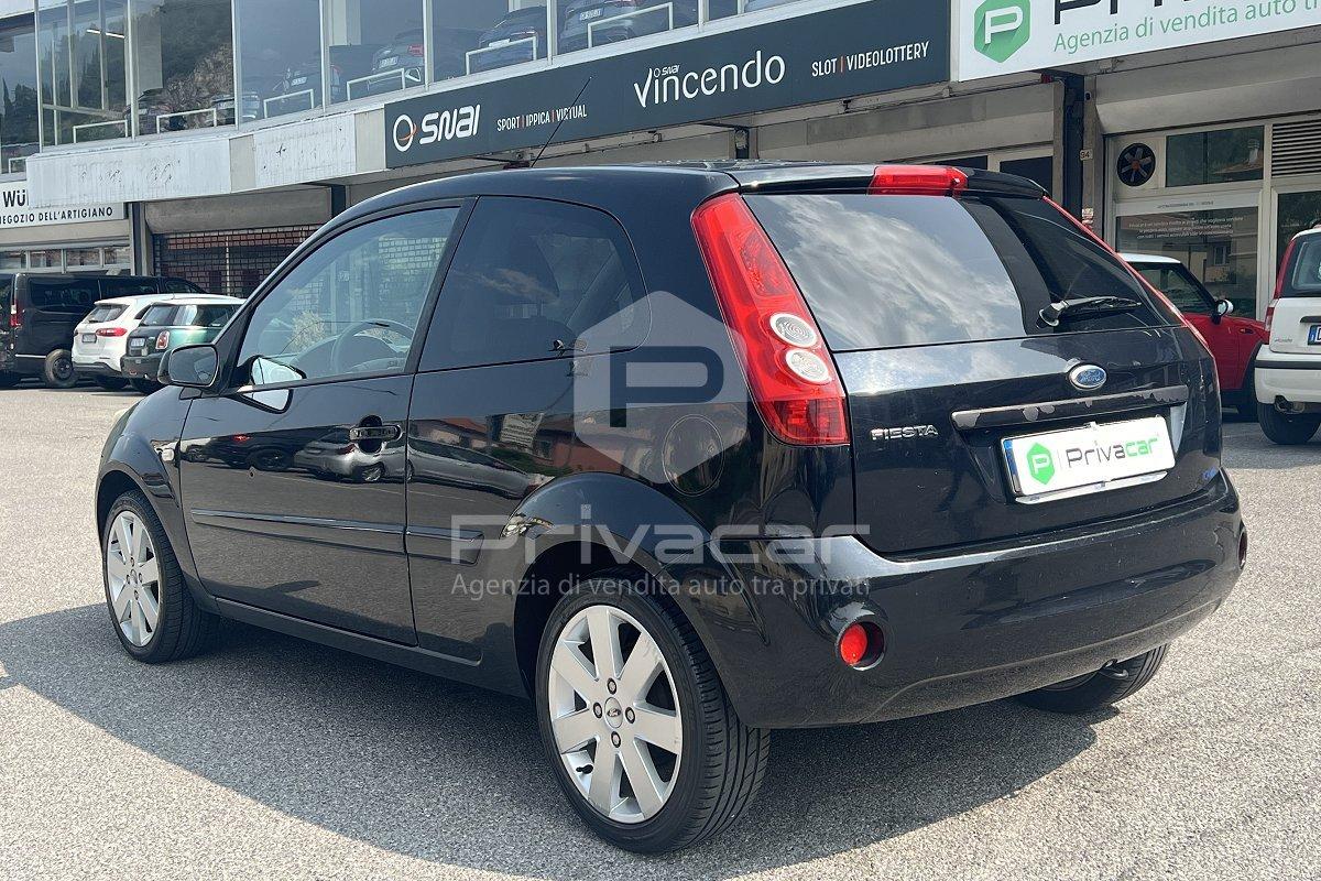 FORD Fiesta 1.2 16V 3p. Titanium