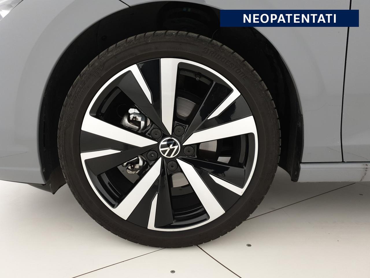 Volkswagen Golf 1.5 etsi edition plus 115cv dsg