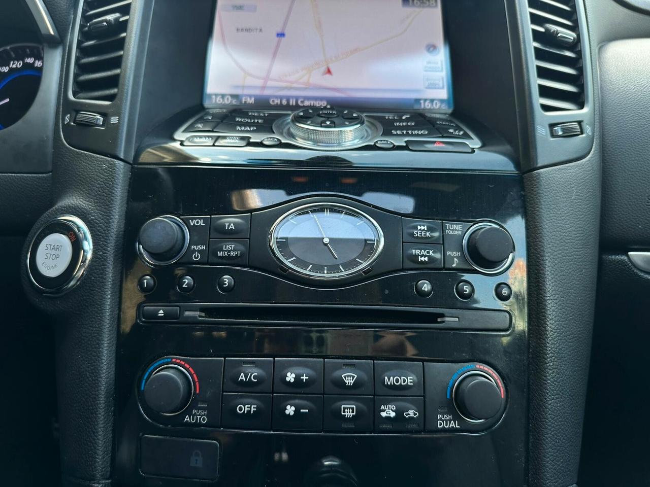 Infiniti FX FX30d S Premium