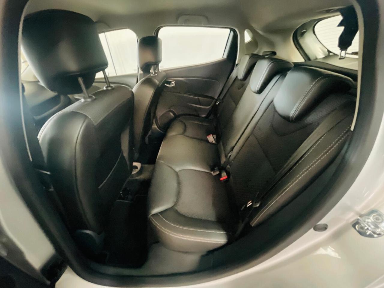 Renault Clio dCi 8V 90 CV 5 porte Moschino Intens