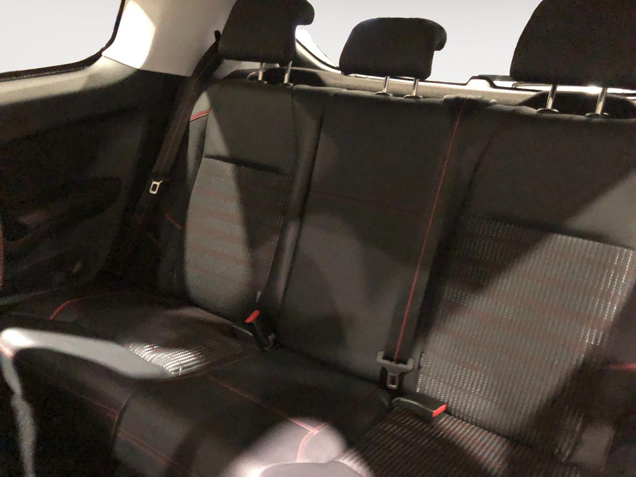 PEUGEOT 208 3p 1.6 bluehdi GT Line s&s 120cv