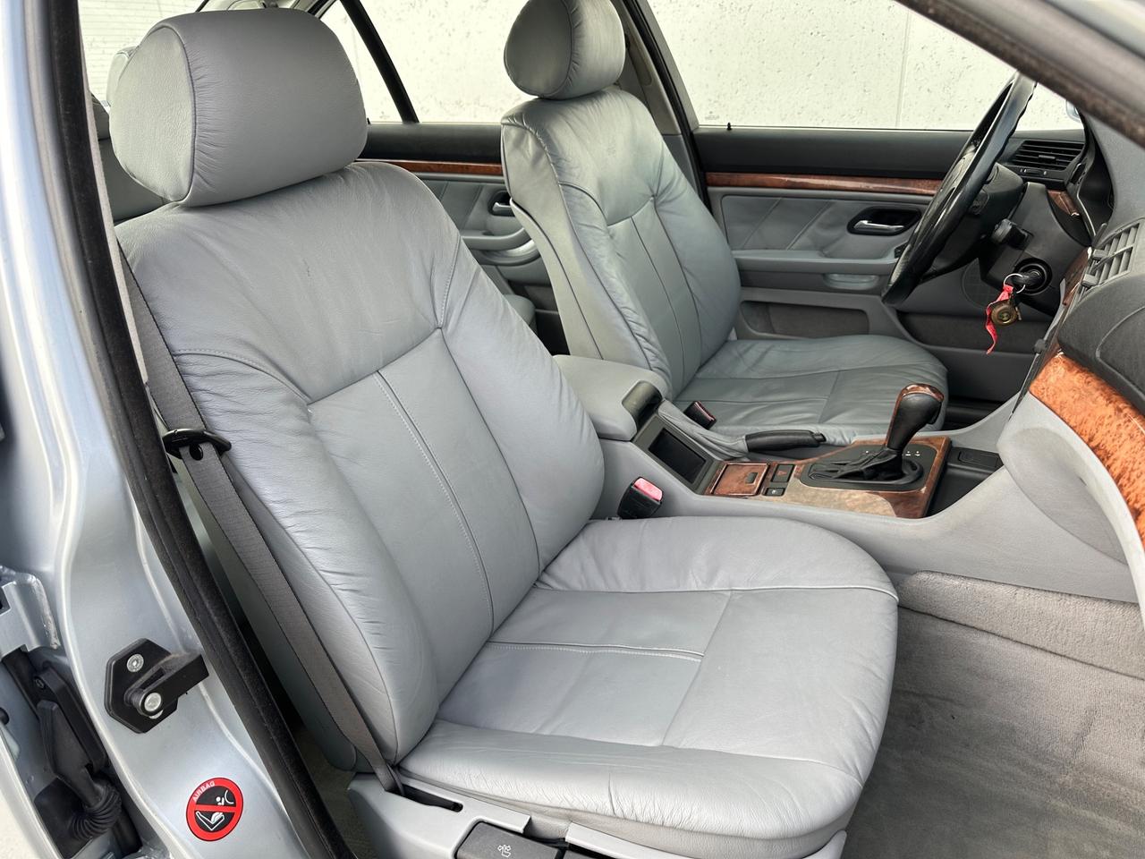 Bmw 520i 24V cat Automatica