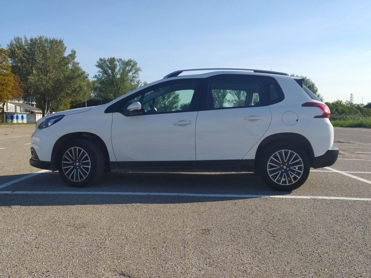 Peugeot 2008 Active 1.5 Blue HDI 100 #6891