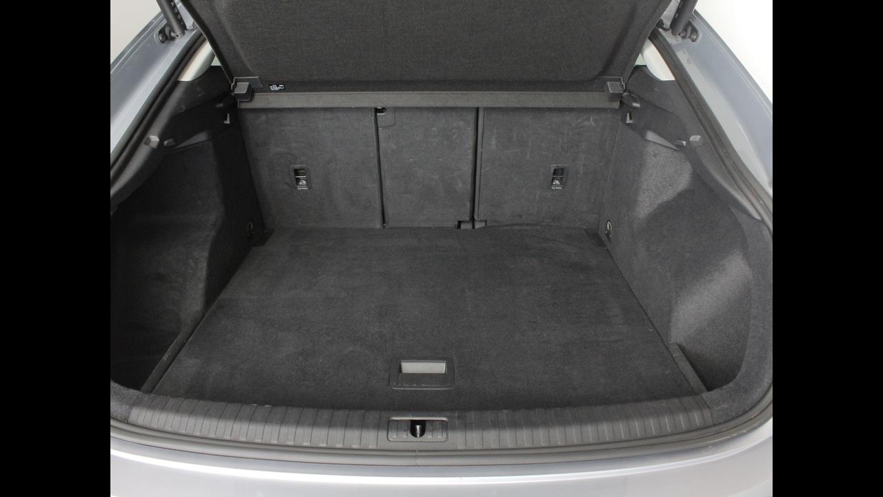 AUDI Q3 2019 Sportback - Q3 Sportback 35 2.0 tdi Business Plus