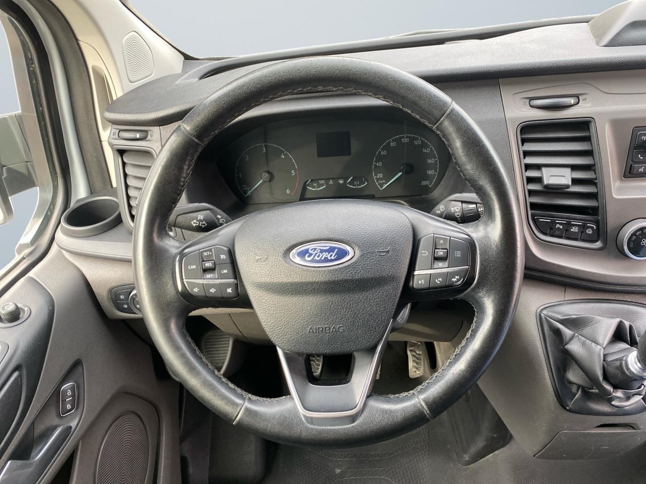 FORD Transit Custom 280 2018 - transit custom 280 2.0 tdci 108cv
