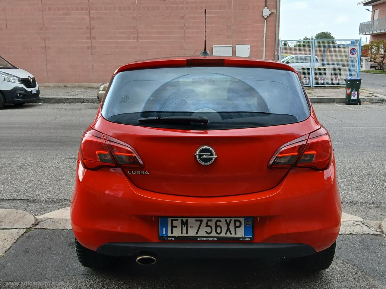 OPEL Corsa 1.2 5p. b-Color