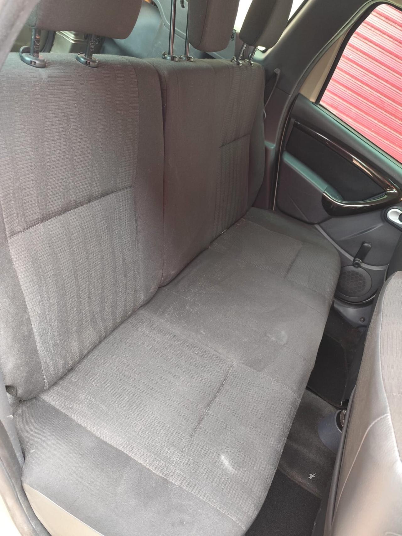 Dacia Duster 1.5 dCi 107CV 4x2 Lauréate