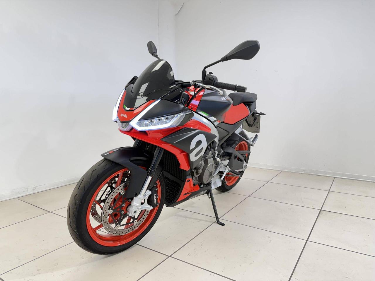 APRILIA Tuono 660