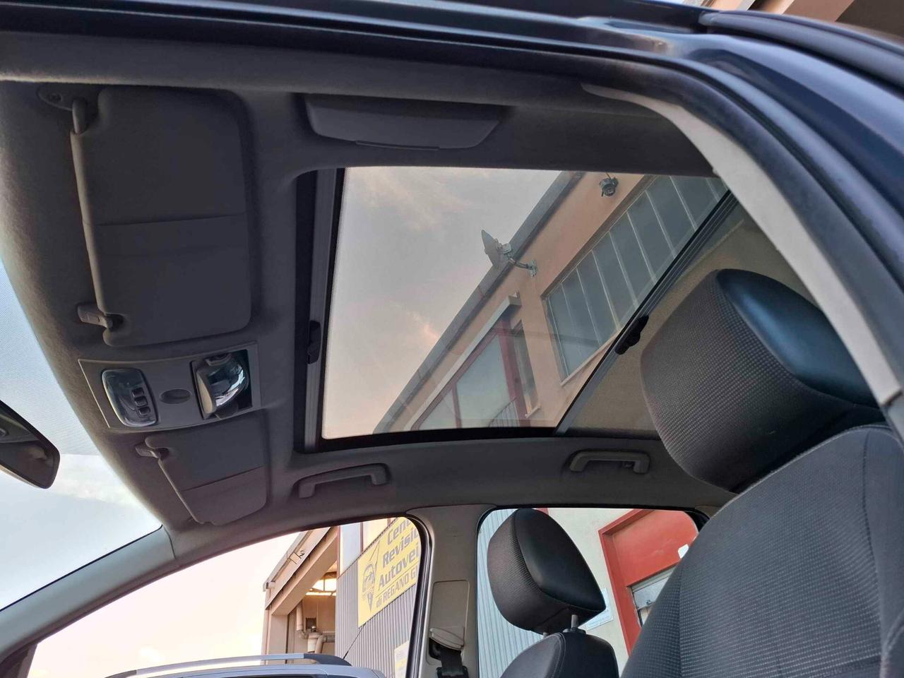 Ford C-Max 1.6 TDCi (90CV) Titanium - 2008