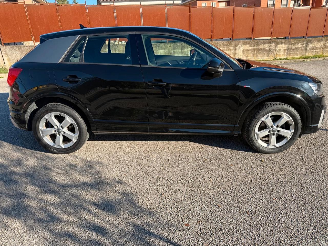 Audi Q2/30 TFSI/150CV/SLINE/CERCHI 18/PDC/CRUISE/NAVI/CLIMA/CRUISE CONTROL !!