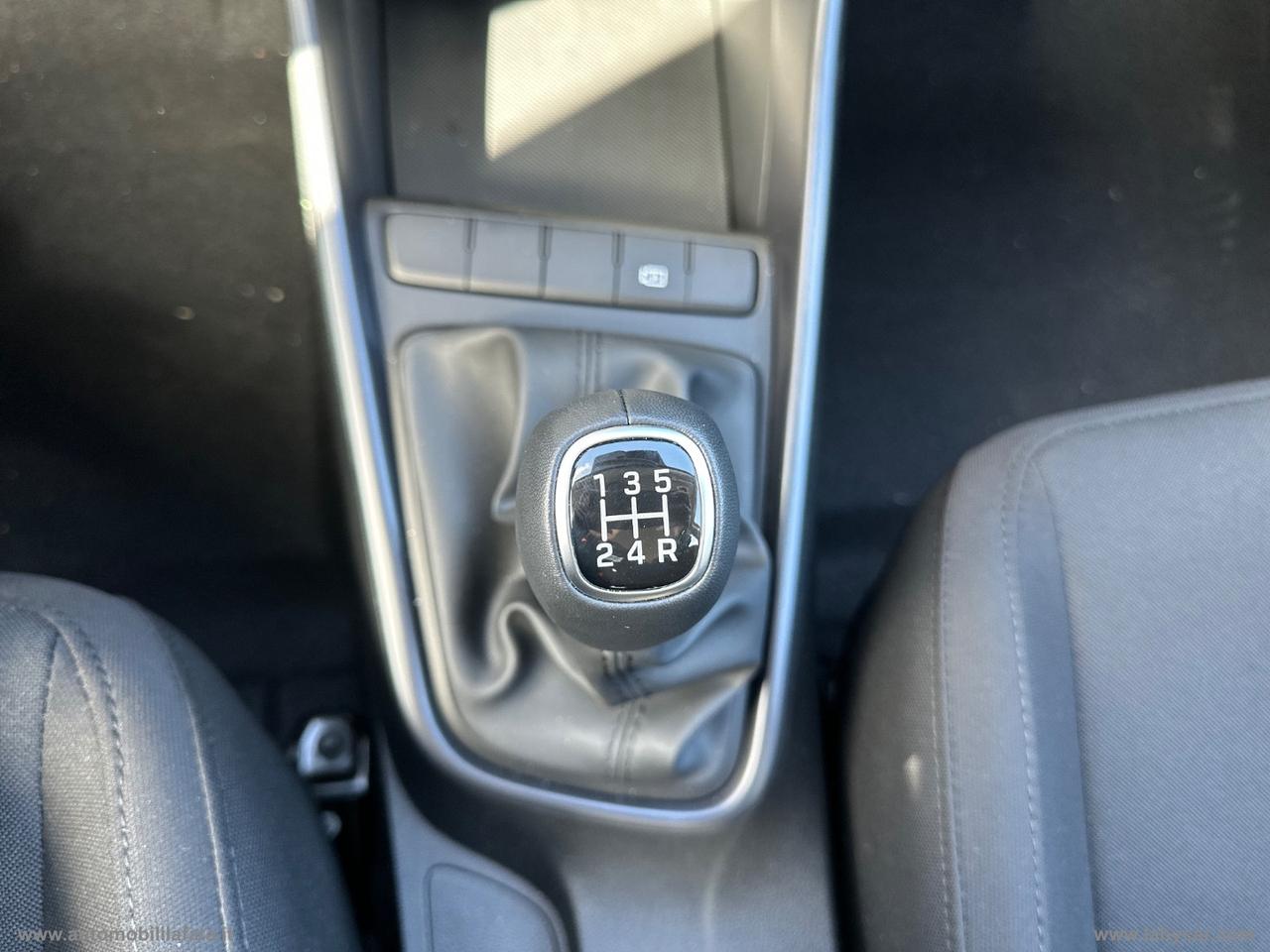 HYUNDAI i20 1.2 MPI MT Connectline KM ZERO