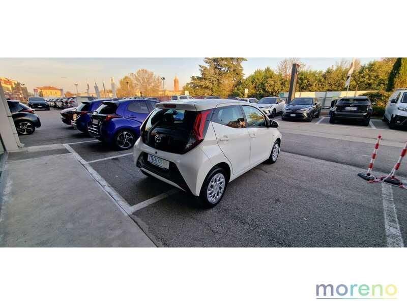 Toyota Aygo 1.0 72 CV x-play