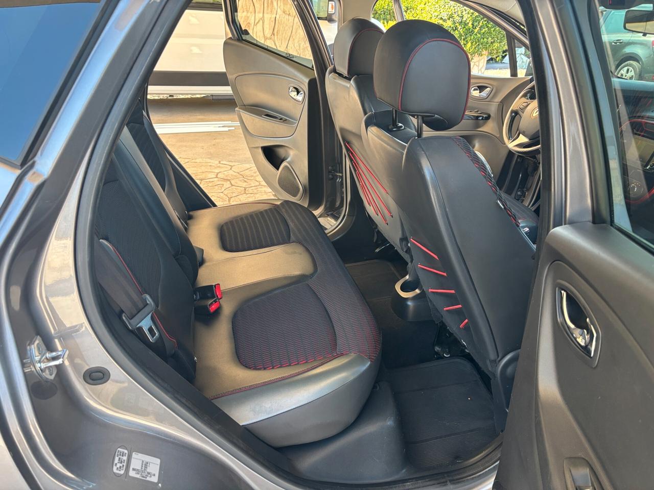 Renault Captur 1.5 dCi 90 CV EDC Project Runway