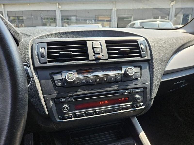 BMW Serie 1 118d xDrive Urban 5P.