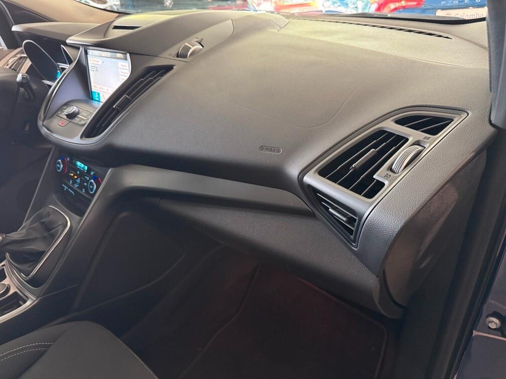 Ford Kuga 1.5 tdci 120cv Plus Navi 17" Neopat